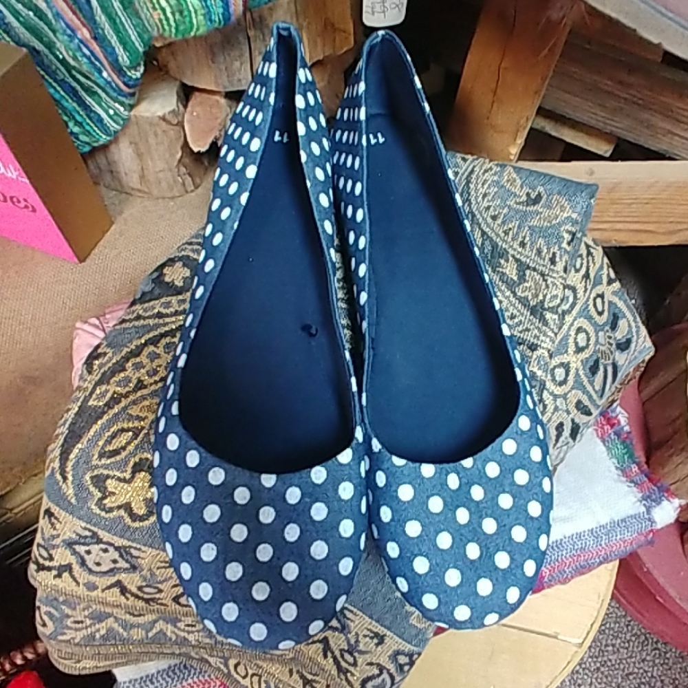 DENIM POLKA DOT FLATS